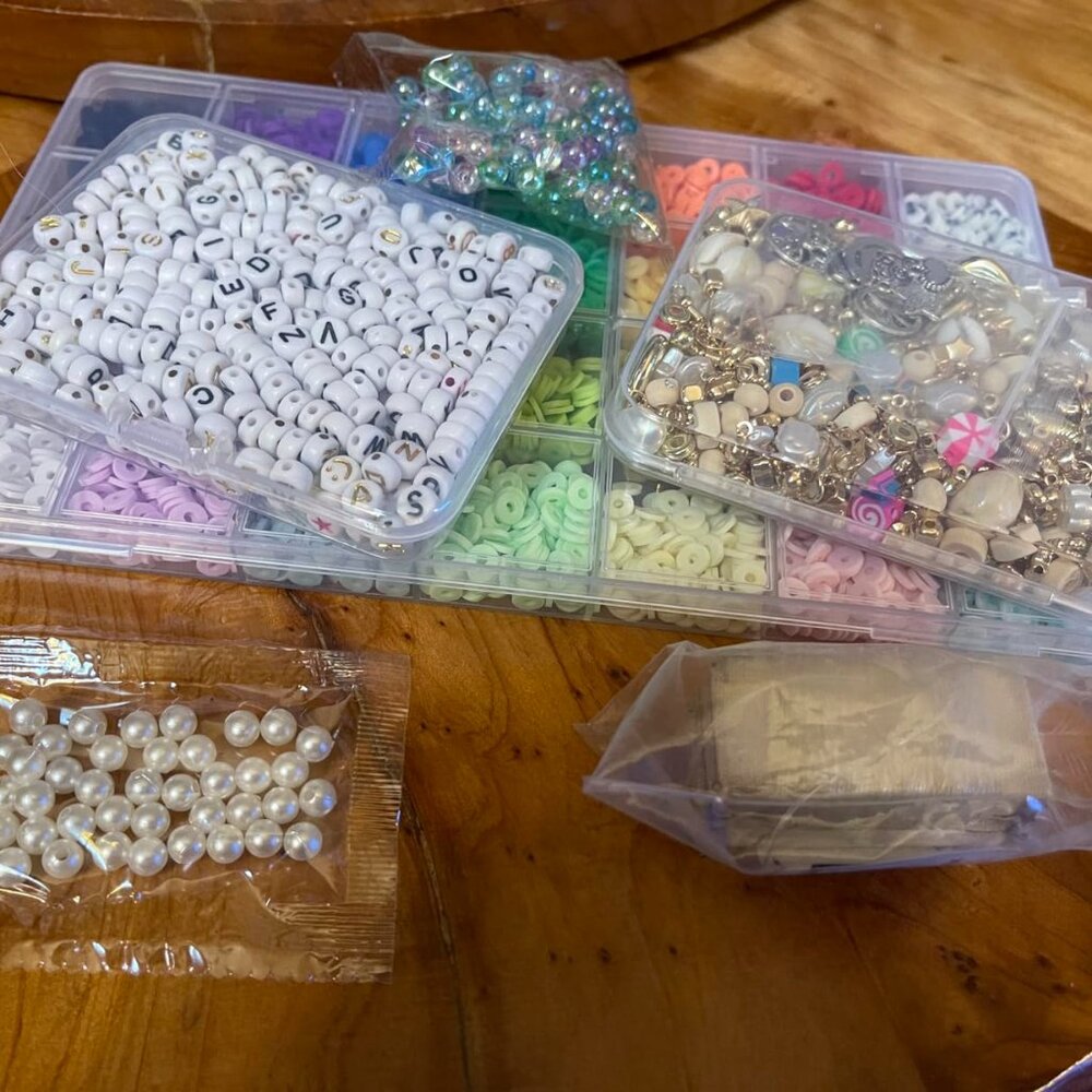 Clay Beads Bracelet Making Kit 120 Colors 6 Box Flat Polymer Heishi